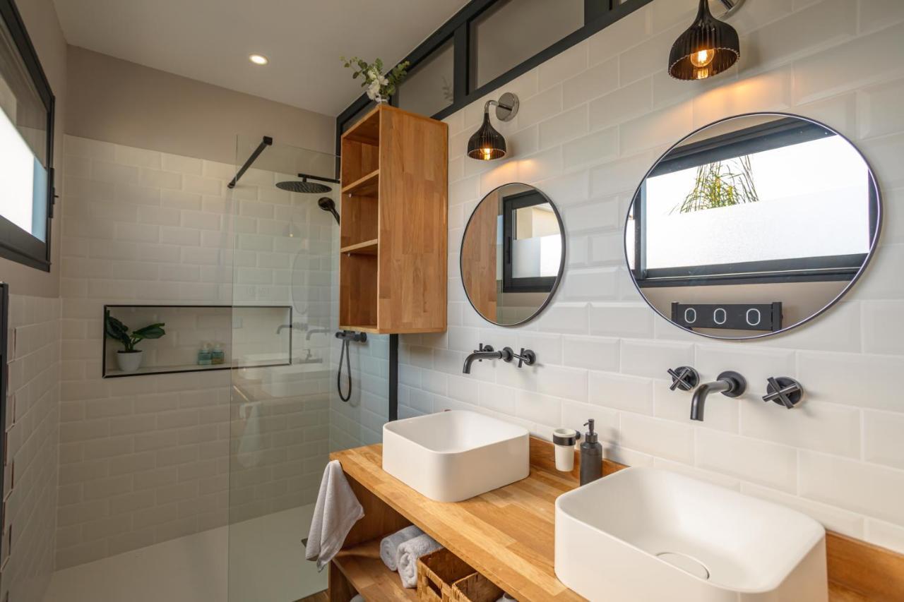 L'Entre Deux-Suite Romantique - Jacuzzi Privatif - Clim Reversible - Wifi Le Somail Eksteriør billede